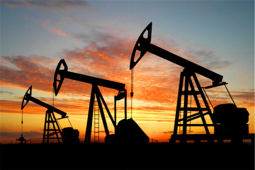 Американская нефть впервые за три года стала стоить дороже европейской