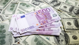 На фоне хороших данных по рынку труда США EUR/USD продолжает падение