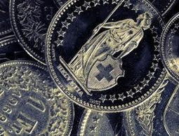 USD/CHF: франк продолжает укрепляться против доллара США