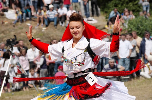Национальная албанская одежда.