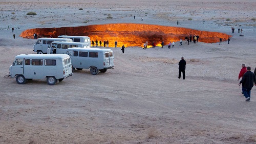 Горящий кратер в Туркмении
